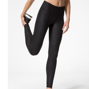 Alo Yoga airbrush leggings